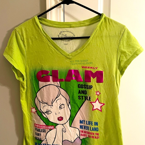 Tinker bell 🔔 🧚🏻♀️ Disney Graphic Tee - Picture 4 of 4